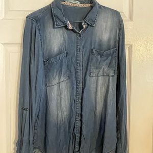 Women’s Large denim shirt
